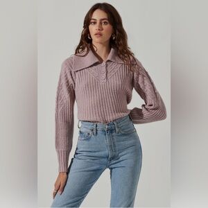 ASTR The Label Button Polo Sweater in Lilac